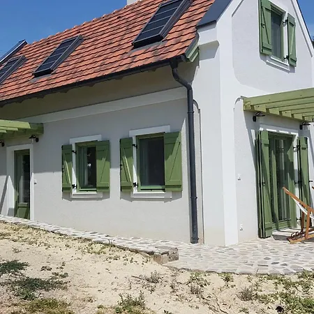 Grand Cru 4 Vendeghaz Prázdninový dům *